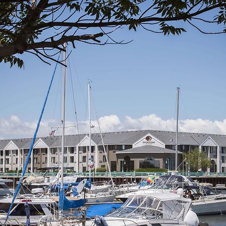 Doubletree By Hilton Racine Harbourwalk Hotel Exterior foto