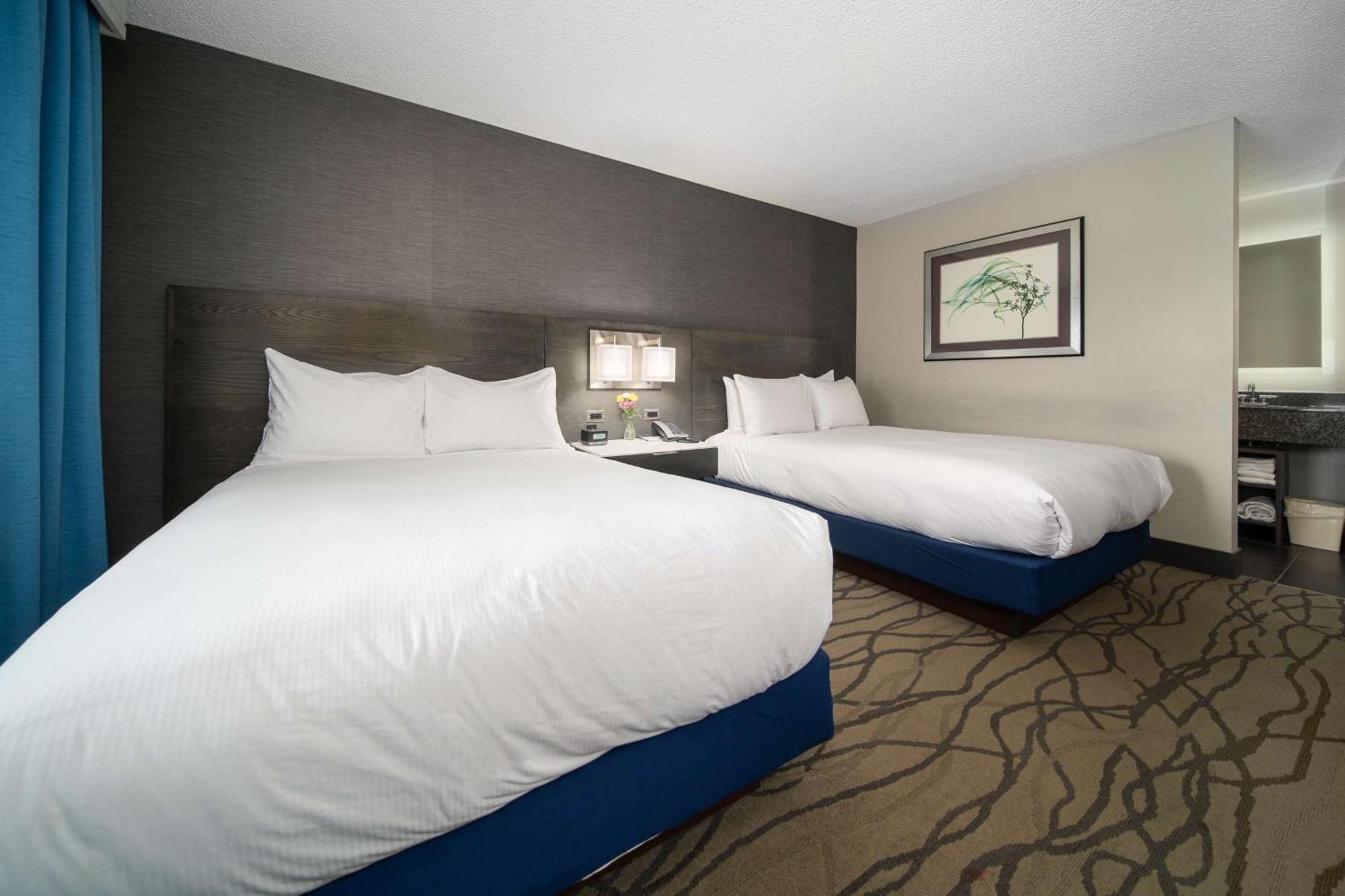 Doubletree By Hilton Racine Harbourwalk Hotel Exterior foto